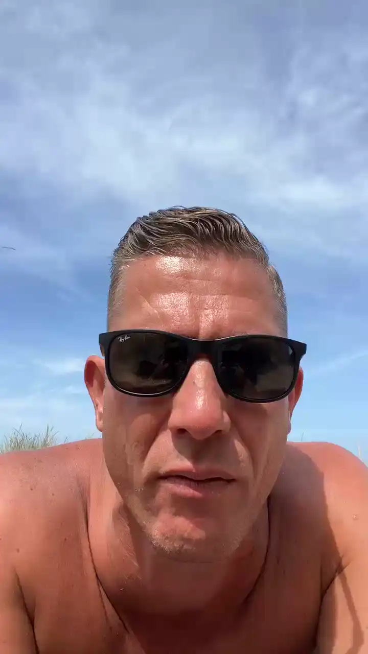 40Michel - Cam4 Private Video - 2025 03-06 05:02:35