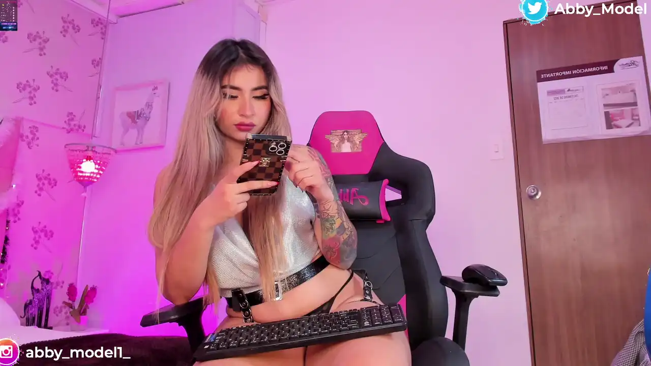 Abby_1 - Cam4 Hot Show Video - 2025 02-11 01:40:08