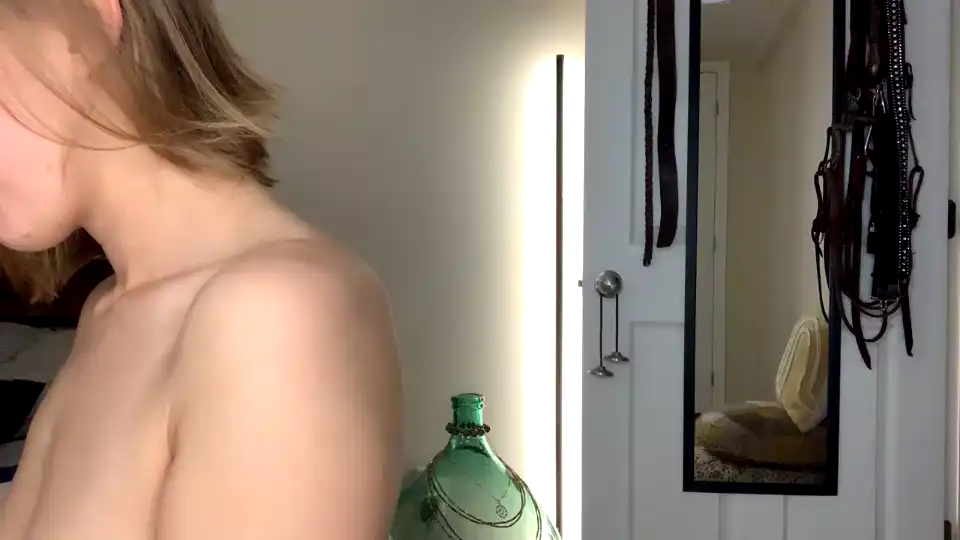 Abbienextdoor - Chaturbate Record Video - 2025 04-01 13:45:46
