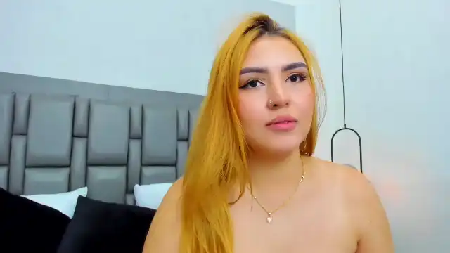 Abby-Colins - Flirt4Free Live Video Recording - 2025 01-06 02:59:11