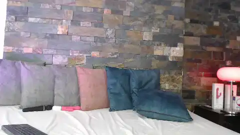 Abby-Colins - Flirt4Free Live Video Recording - 2025 01-24 09:46:27