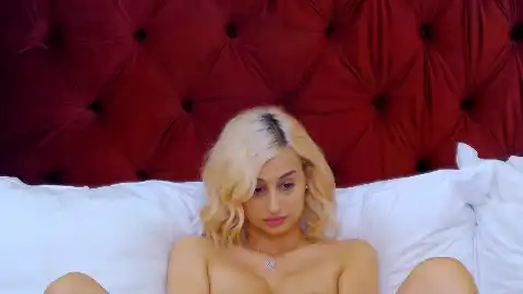 Alessia-Denise - Flirt4Free Record Video - 2025 01-20 02:30:14