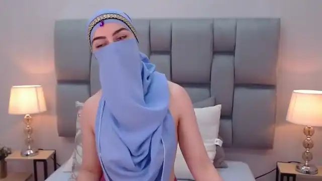 Aliah-Manzur - Flirt4Free Private Video - 2025 01-11 05:03:41