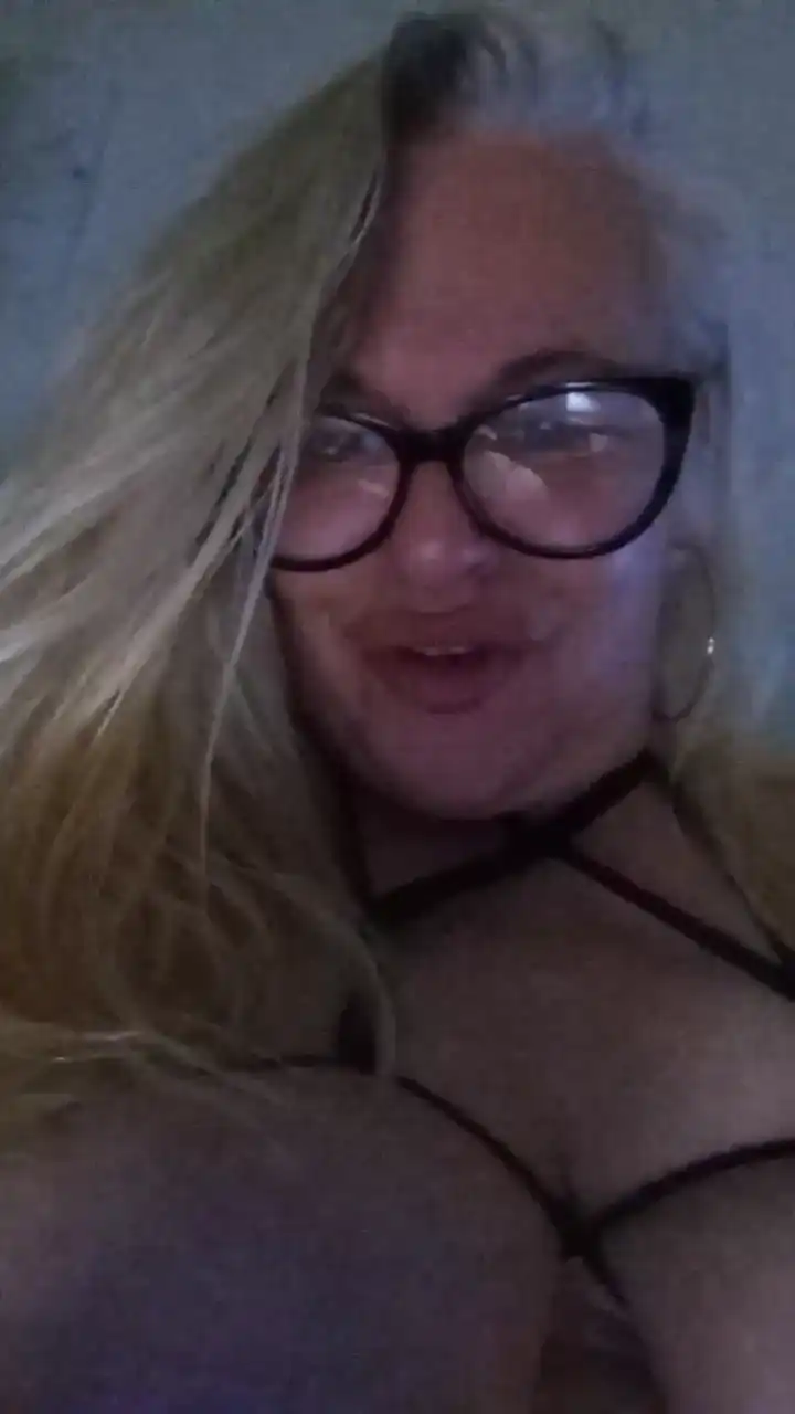 Anaana_Sexy - Cam4 Live Video Recording - 2025 03-09 13:36:51