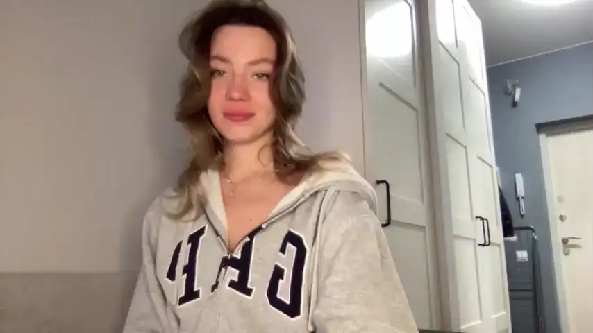 Angel_From_Sky - Chaturbate Free Video - 2025 02-06 23:29:23