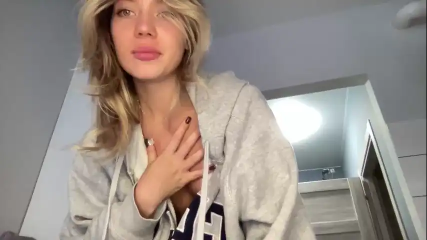Angel_From_Sky - Chaturbate Live Video Recording - 2025 02-10 12:31:57