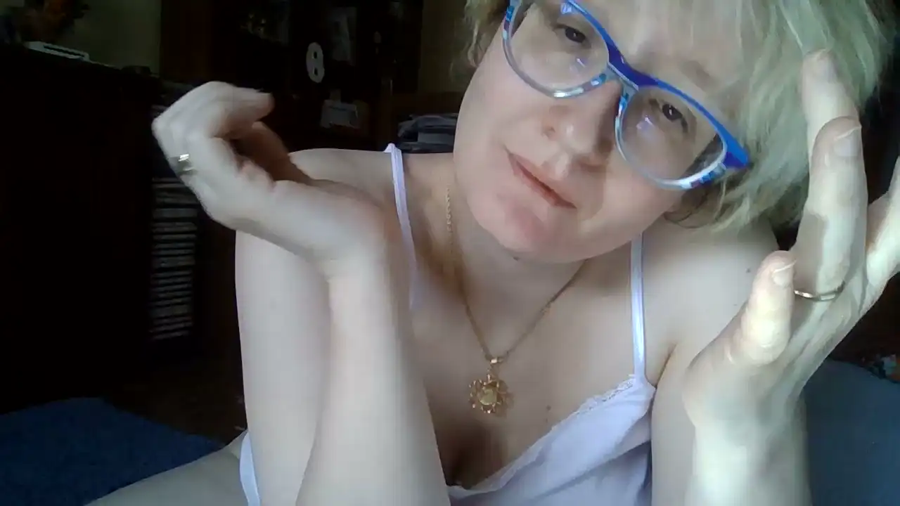 Annabel_Lee_Poe - Cam4 Record Video - 2025 01-01 21:13:23