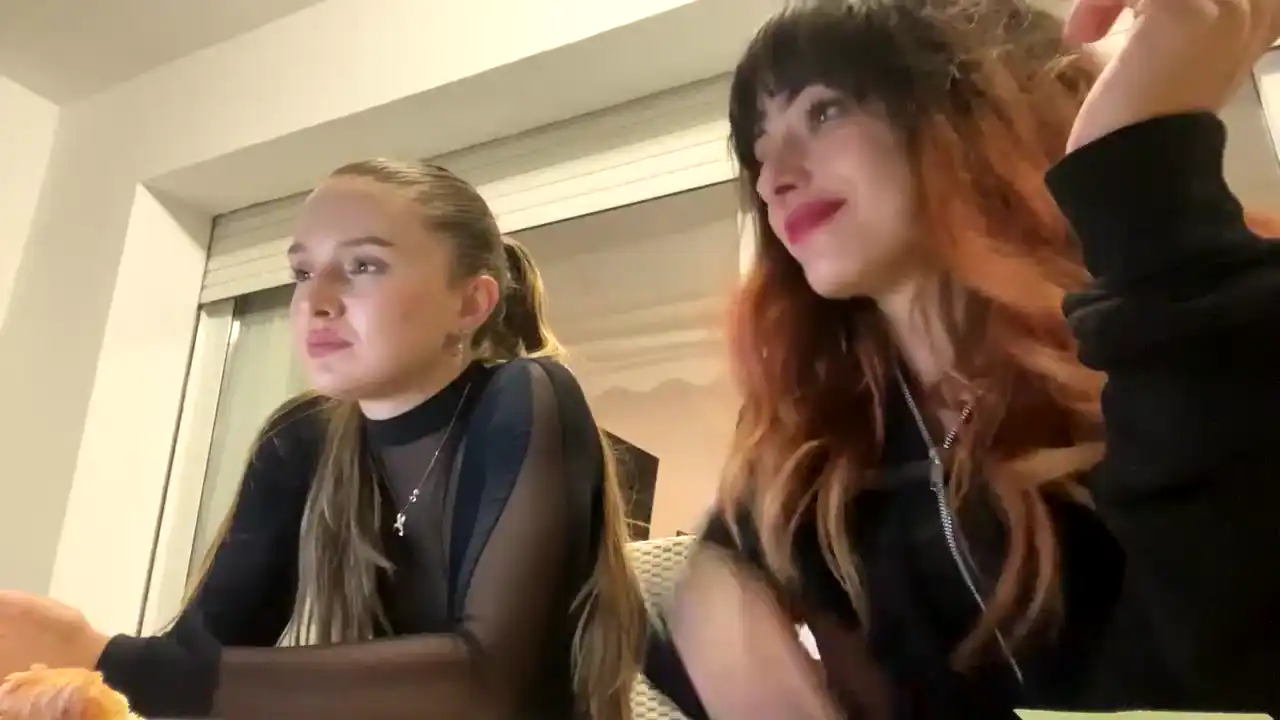 Annamoran99 - Amateur.tv Private Video - 2025 05-11 19:51:26
