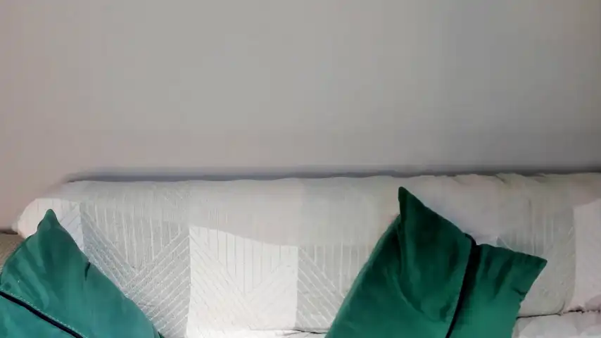 Aria_Diaz - Chaturbate Free Video - 2025 05-01 04:17:37