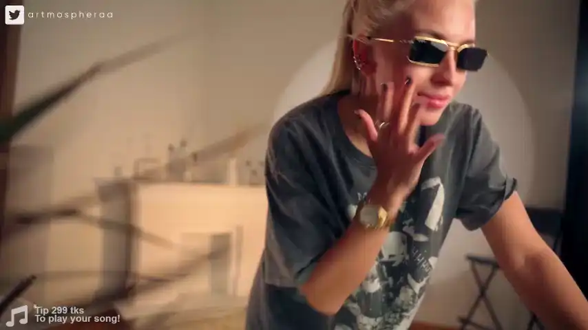 Artmosphera - Chaturbate Live Video Recording - 2025 04-02 21:23:01
